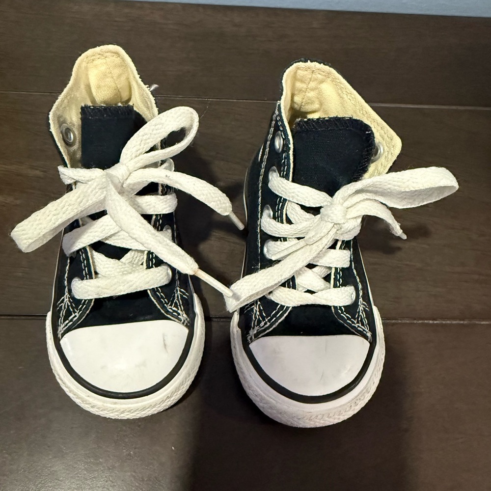 Converse Kids Black and White High-Tops